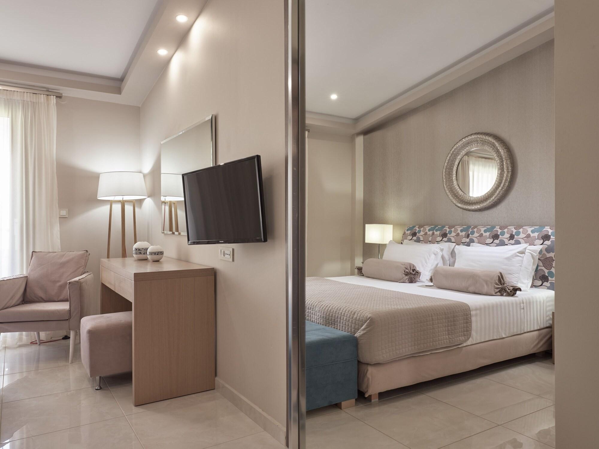 Hotel Koukounaria Hotel&suites