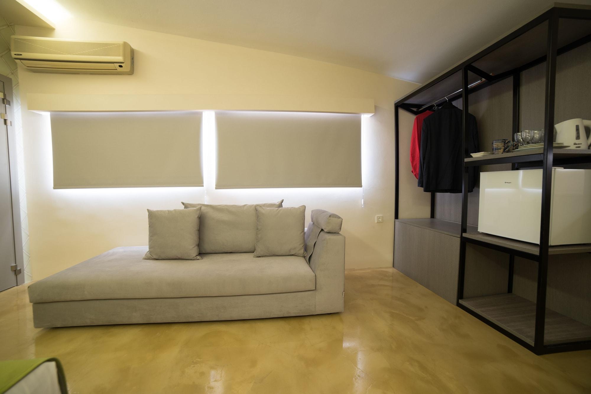 Koukounaria Hotel&suites Hotel 4*